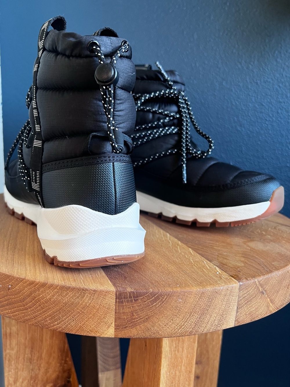 The North Face ThermoBall Lace Up Waterproof Booties | Size 9 - Picture 4 of 5